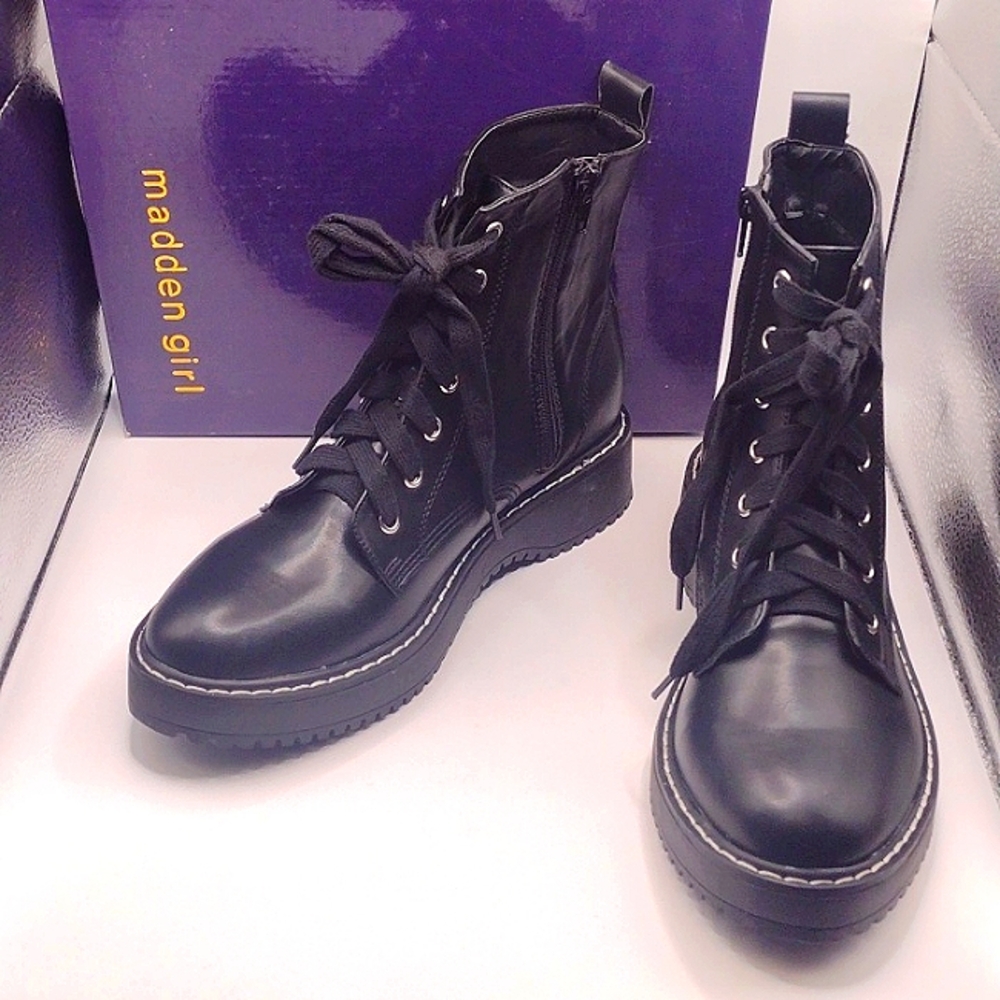 Madden Girl Women's Krist Combat Style Lace-up Boots